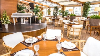 Rose Bar