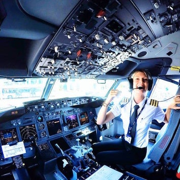 Мне бы в небо: женщина-пилот Мария Петтерссон стала новой звездой Instagram