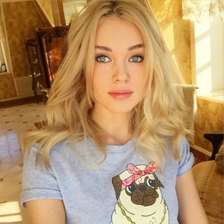 Ксения Сухинова.