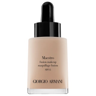 Giorgio Armani тональный крем Maestro Fusion Makeup. Дает эффект второй кожи сразу впитывается сливается с кожей....