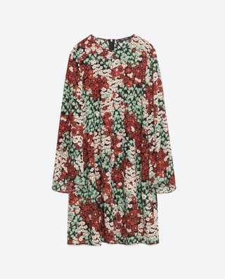 Zara платье с цветочным принтом 3599 руб.