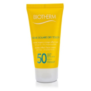 Солнцезащитный крем для лица с матирующим эффектом SPF 50 Biotherm. Защищает от вредного воздействия ультрафиолетовых...