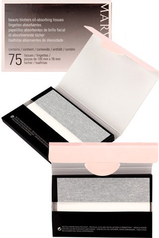 Матирующие салфетки Mary Kay. Упаковка очень удобная маленькая конвертик аккуратно закрывается и салфетки из него не...