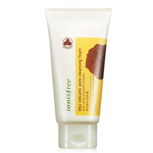 Innisfree Jeju Volcanic Pore Cleansing Foam 150 г 900 руб.