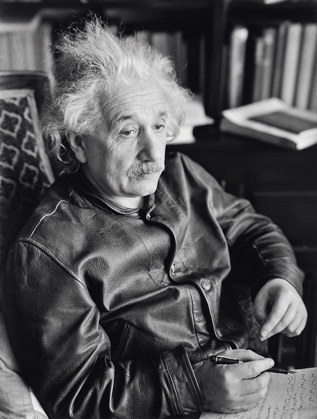 Куртка Альберта Эйнштейна пополнила архив Levis
