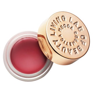 Mecca Cosmetica блеск для губ Tinted Lip DeLucious 23. Два в одном питательный бальзам для губ в цвете . Содержит масла...
