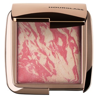 Hourglass румяна Ambient Lighting Blush 38. Каждый раз когда покупаю эти румяна на замену таким же использованным трачу...