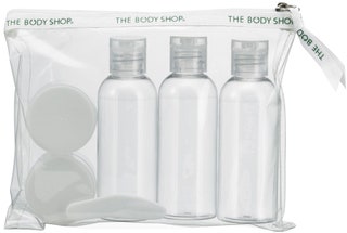 The Body Shop 490 руб.  косметичка  флакон 80 мл   баночка 25 мл   пластиковый шпатель