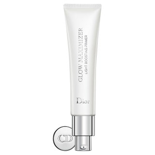 Dior праймер Glow Maximizer' Light Boosting Primer. Придает сияние но не жирный масляный блеск.