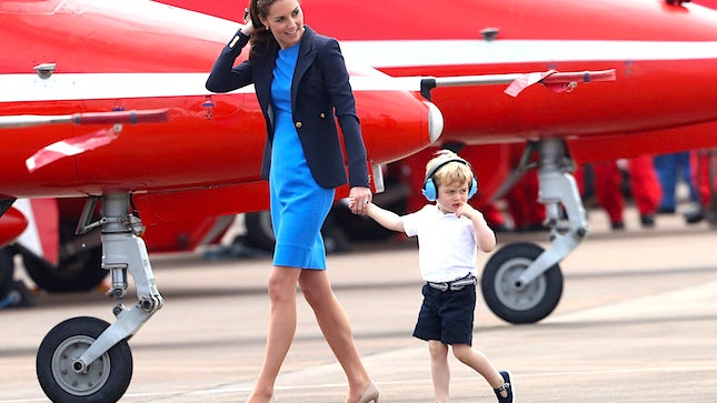 Герцогиня Кэтрин и принцы Уильям и Джордж на авиашоу в Глостершире