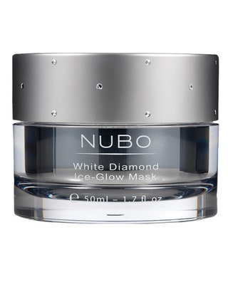 Маска для лица White Diamond IceGlow от Nubo 9000 руб. Вопервых  суперочищение. Вовторых  глянцевая гладкость. А...