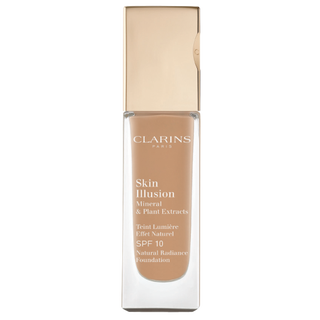 Увлажняющий тональный крем придающий сияние коже Clarins Skin Illusion Mineral  Plant Extracts SPF 10 2300 руб. Сияние...