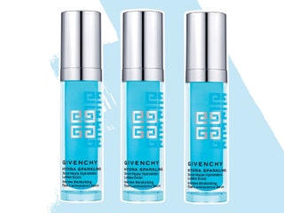 Сыворотка для лица Hydra Sparkling от Givenchy цена по запросу. Она прозрачная похожа на водянистый гель  довольно...