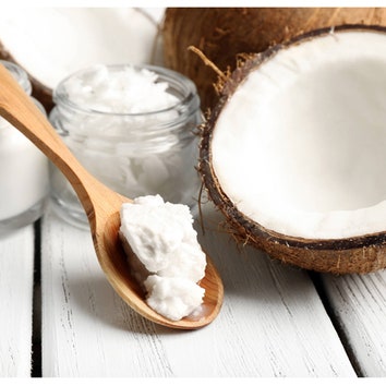 7 бьюти-проблем, которые решит кокосовое масло