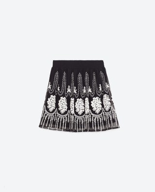Zara юбка с вышивкой 4999 руб.