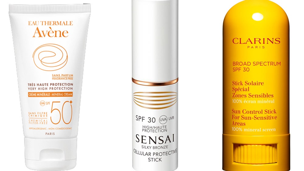 Clarins spf 50 для лица. Lancaster SPF 50. Avene тональный крем SPF 50. Солнцезащитный крем некомедогенный для лица. Ланкастер SPF.