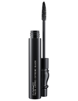 Тушь для ресниц False Lashes 1580 руб.