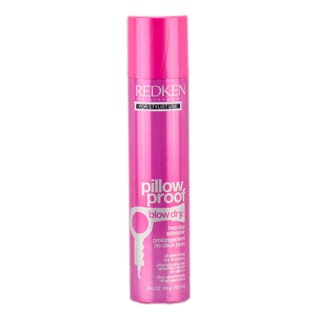 Redken сухой шампунь Pillow Proof.