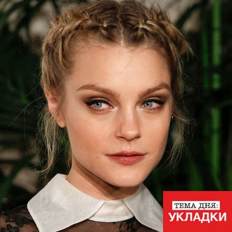 Хитрое плетение: 64 укладки с косами