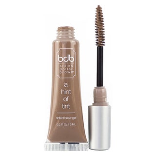 Billion Dollar Brows A Hint of Tint 1700 руб. Через минуту легкое суфле становится на тон темнее и смыть можно только...