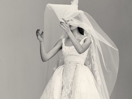 Хотим все: первая свадебная коллекиця Elie Saab