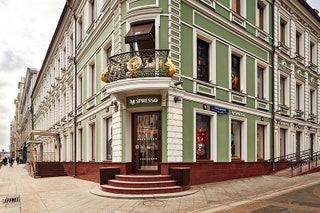 Флагманский бутик Nespresso.