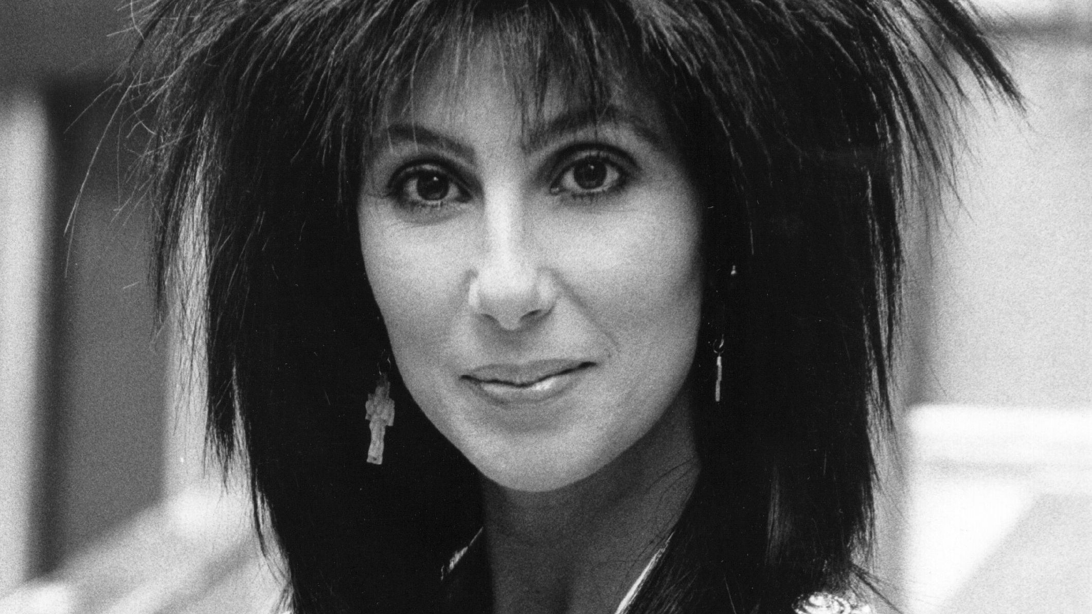 Шер 70 лет достижения и успехи певицы актрисы и фото лучших образов | Allure