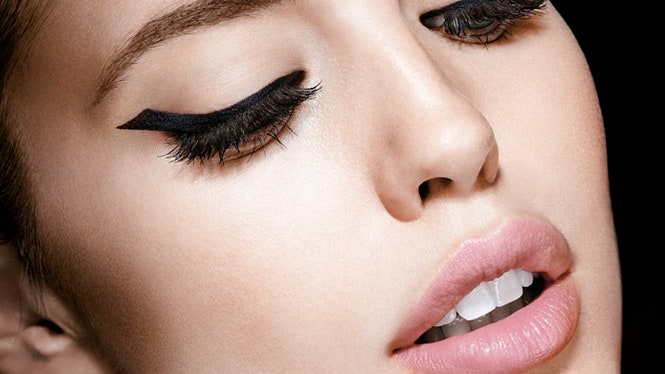 Хорошие недорогие подводки от Maybelline NY Vivienne Sabo Rimmel Loreal Paris | Allure