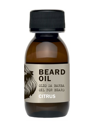 Dear Beard масло для бороды. Оно дисциплинирует смягчает и увлажняет бороду. Борется с сухостью кожи обеспечивая защиту...