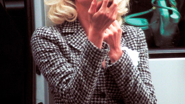 28 доказательств почему 90е — эпоха блондинок