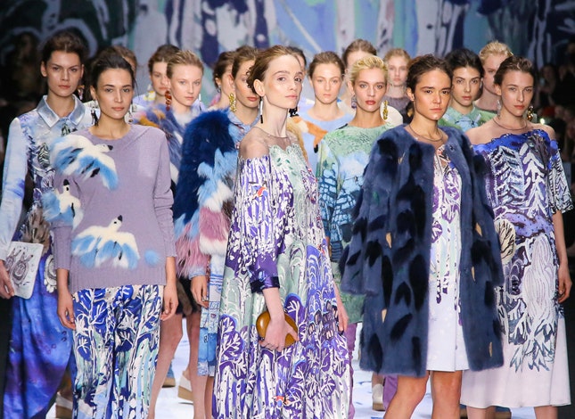 MercedesBenz Fashion Week Russia прямая трансляция Недели моды в Москве