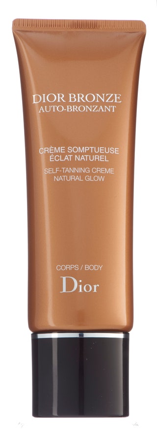 Dior Dior Bronze AutoBronzant 2250 руб. «По консистенции напоминает жидкую карамель. Аромат переносит мыслями  в отпуск ...