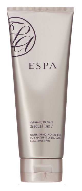 Espa Naturally Radiant Gradual Tan 6200 руб. «Подстраивается  под индивидуальную биохимию кожи и придает ей загар...