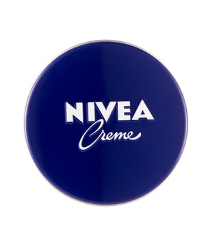 Nivea Nivea Creme  255 руб. «Остаюсь верной классике. В случае с кремом для рук это работает. Пробую другие средства и...