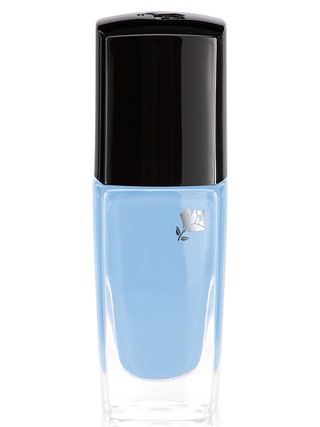 Lancôme лак для ногтей Vernis In Love в оттенке Bleu Ciel Parisien 1236 руб.