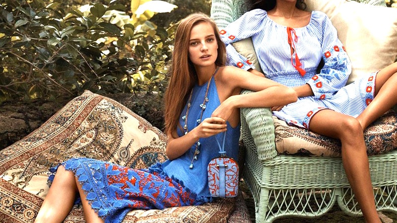 Новости мира моды за 23 мая летняя коллекция Tory Burch новинки HM и другое | Allure