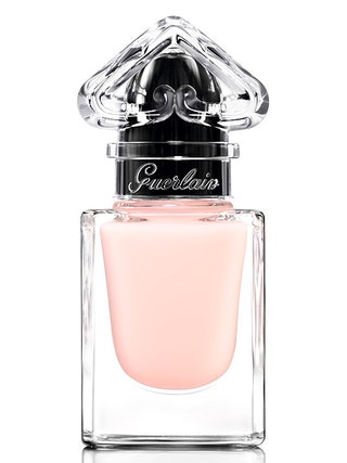 Guerlain лак для ногтей в оттенке Pink Ballerinas 1650 руб.