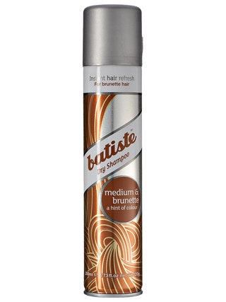 Сухой шампунь для брюнеток и темнорусых Batiste Medium  Brunette 401 руб. Он прописался на бэк стейджах модных показов....