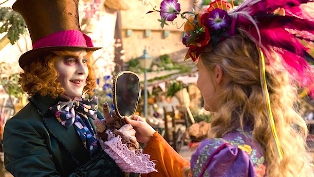 «Алиса в Зазеркалье» трейлер сиквела сказки с голосом Алана Рикмана
