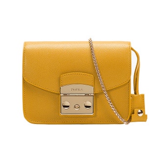 Кожаная сумка 16thinsp400 руб. Furla.