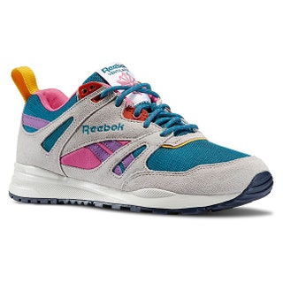 Кроссовки 4990 руб. Reebok.