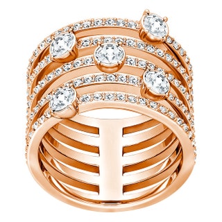 Кольцо из металла с позолотой и кристаллами 10thinsp900 руб. Swarovski.