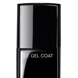 Новинки от Chanel: помада-блеск Rouge Coco Stylo и лак для ногтей Le Vernis