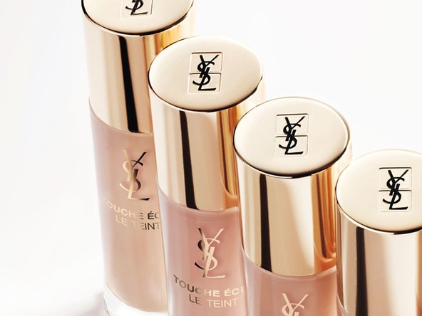 Сияние изнутри: тональное средство Le Teint Touche Eclat от YSL