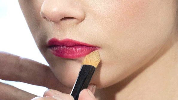 Секреты идеального макияжа от национального визажиста Yves Saint Laurent Beaut | Allure