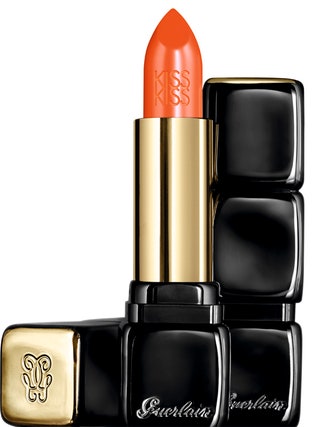 Guerlain помада KissKiss 540  Peach Satin 1982 руб.
