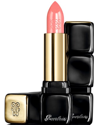 Guerlain помада KissKiss 560  Rosy Silk 1982 руб.