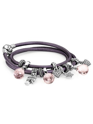 Ювелирные украшения Pandora.