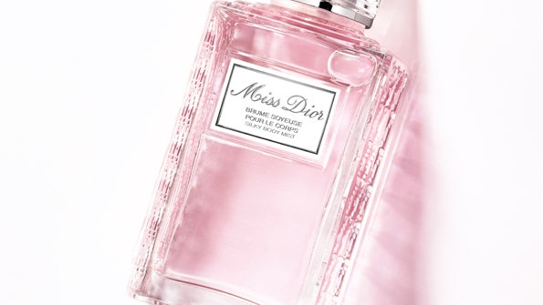 Словно шелк дымка для тела Miss Dior от Dior