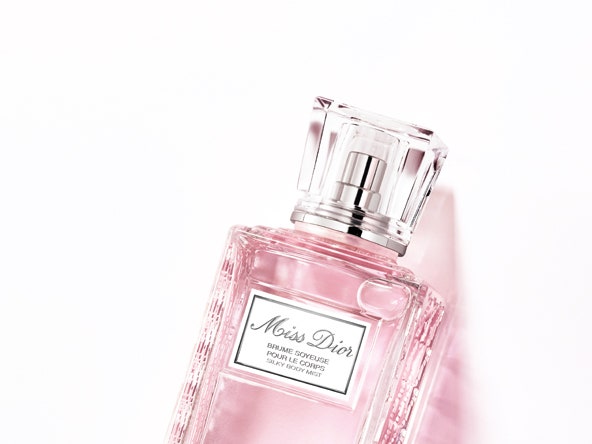 Словно шелк: дымка для тела Miss Dior от Dior